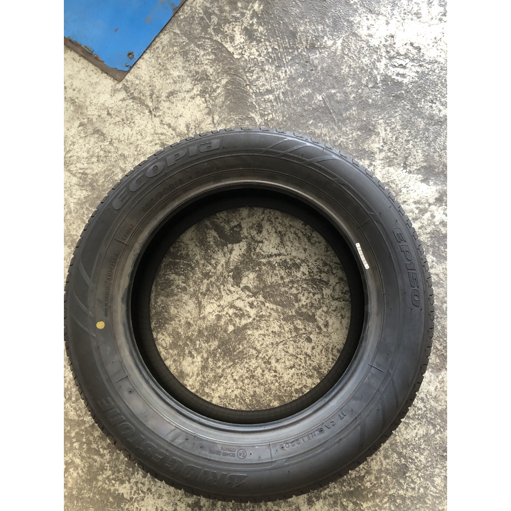 Lốp Bridgestone 185/60R15 EP150 Việt Nam