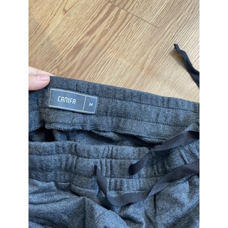 quần jogger Canifa