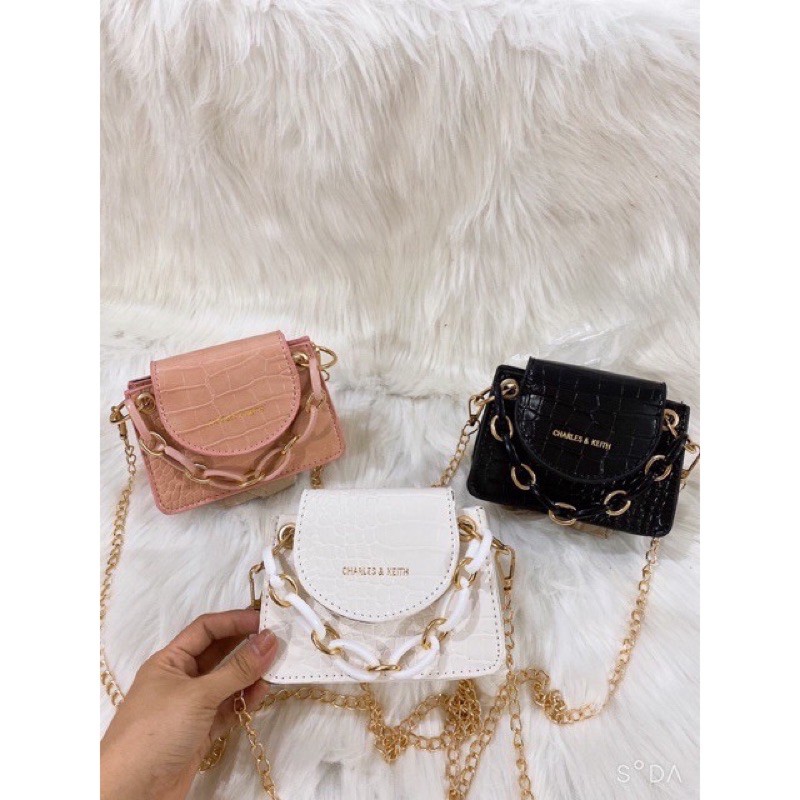 [Mã WAMT2405 giảm 10k đơn 0k] túi cnk mini siêu xinh ! phong cách tre trung , bản hot hòn họt 2020