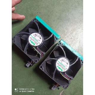 Quạt server nidec 12v 1.76A vuông 8cm mạnh mẽ