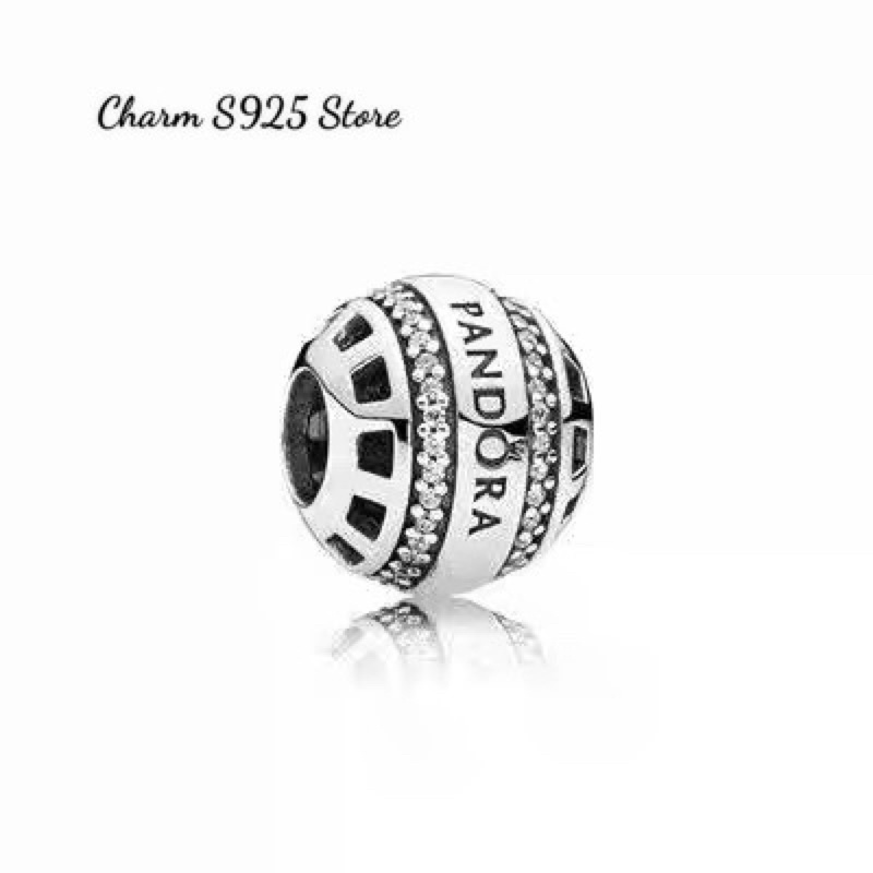 charm pan khoá chặn hình tròn hoạ tiết logo đính viền đá bạc s925