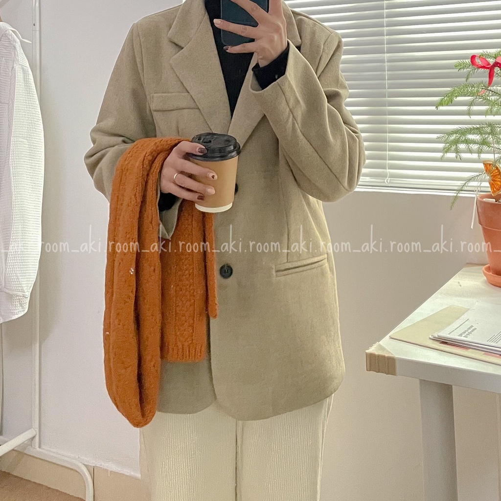Áo khoác vest dạ hai khuy túi ngang giả