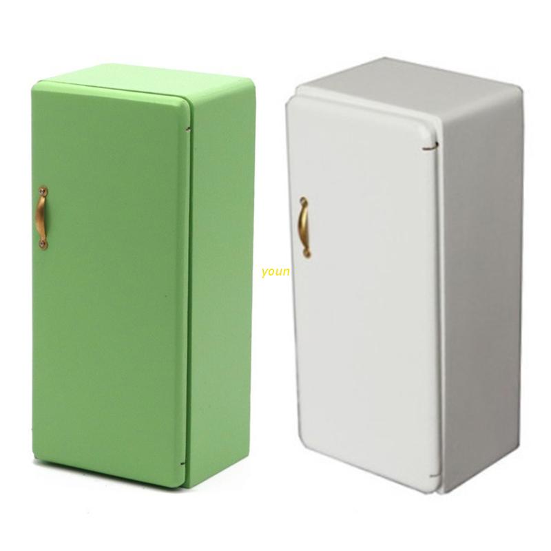 Mô Hình Tủ Lạnh Mini Xinh Xắn Cho Nhà Búp Bê