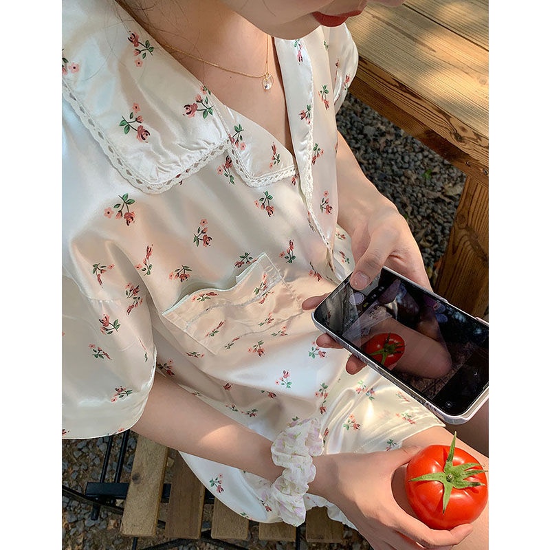 Bộ Đồ Ngủ Tay Ngắn Bằng Lụa Họa Tiết Hoa Thời Trang Phong Cách Hàn Quốc Cho Nữ