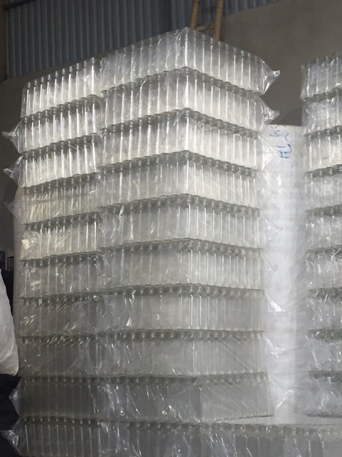 Chai nhựa đẹp. 1 chai nhựa đựng trà sữa 330ml cổ rộng | BigBuy360 - bigbuy360.vn