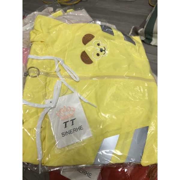 Áo khoác dù nhung bé gái hàng xịn