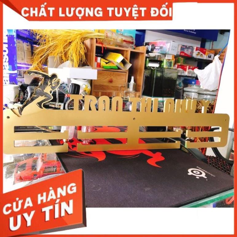 [FreeShip] Hot Giá treo huy chương bộ môn điền kinh, mẫu mới chống tuột. KT 58cm x18cm