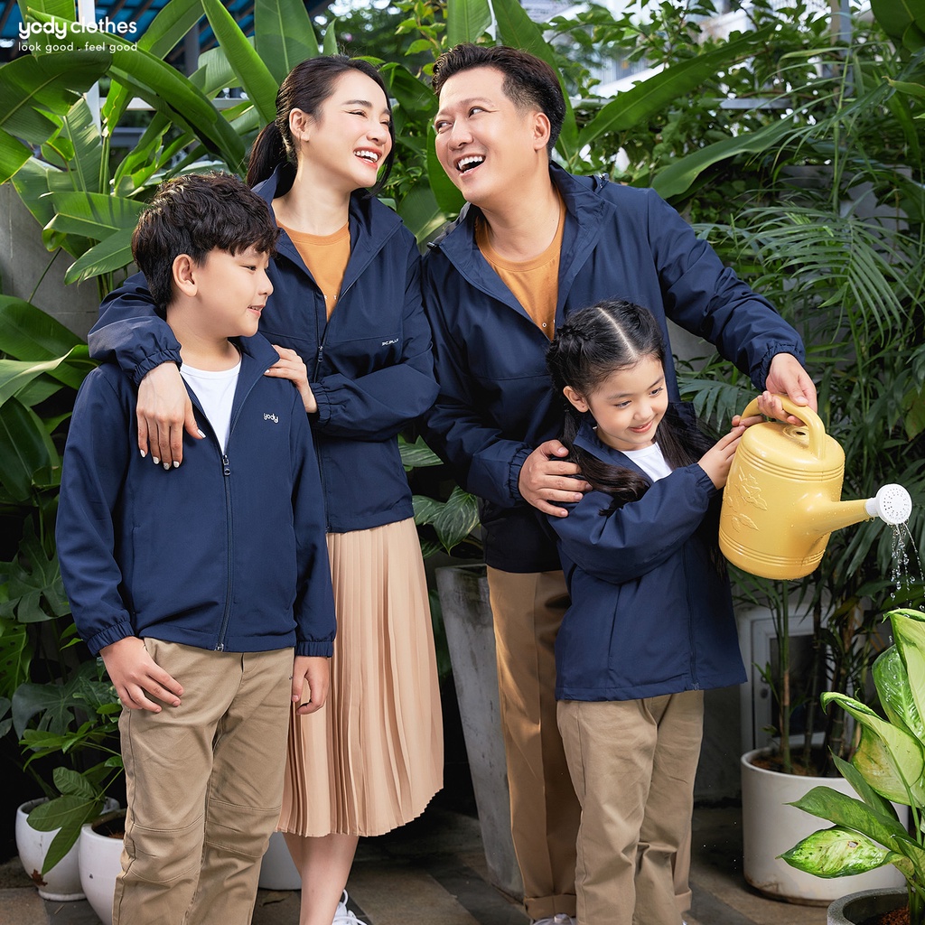 Áo khoác gió trẻ em YODY 2 lớp cao cấp cản bụi chống thấm nước AKK5019