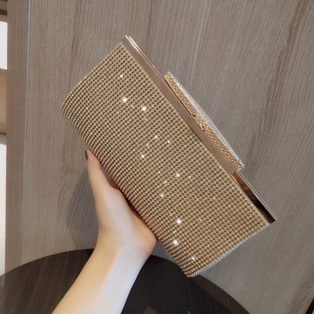 Clutch dự tiệc đính đá bản to sang trọng | BigBuy360 - bigbuy360.vn