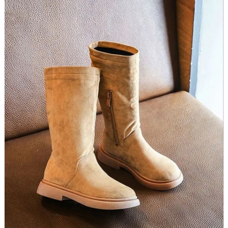 Boot Trẻ Em