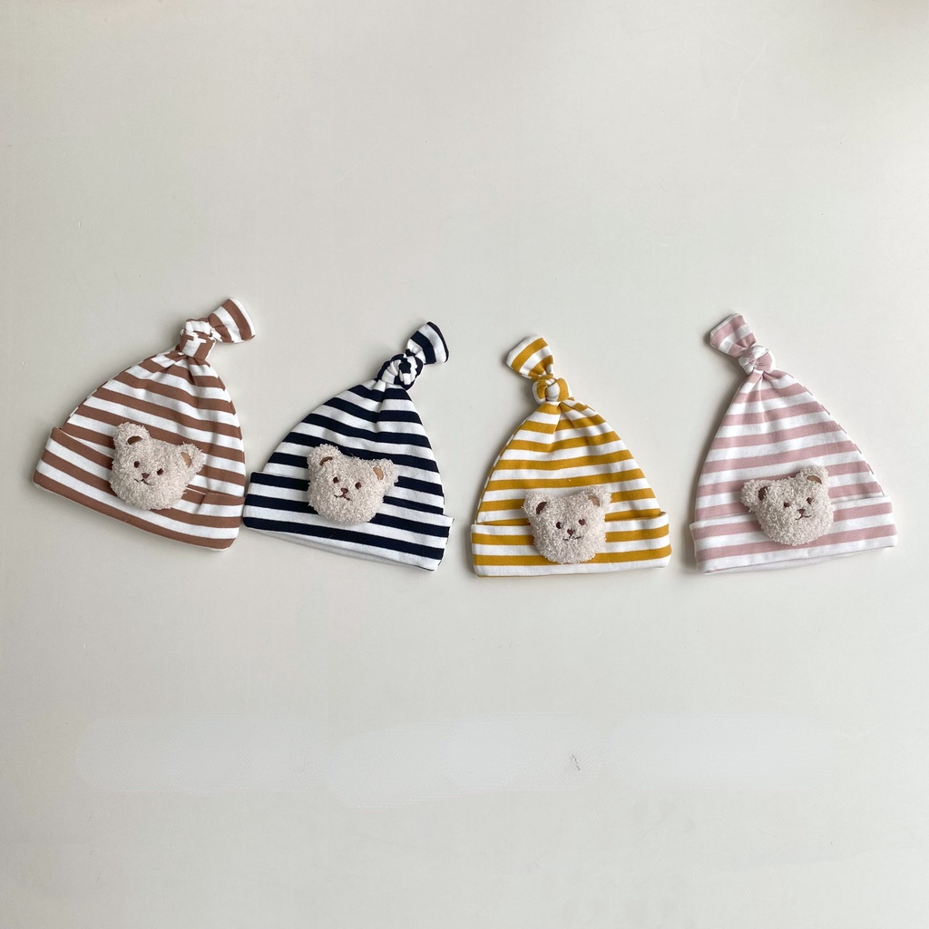 Mũ Lưỡi Trai Kẻ Sọc Đính Hình Gấu Dễ Thương Cho Bé