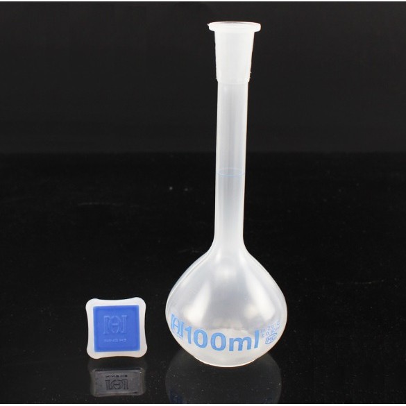 Bình định mức nhựa từ 50ml đến 1000ml màu trắng