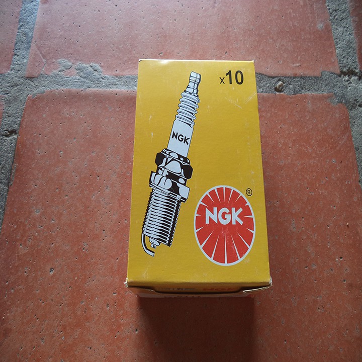 Bugi máy phát điện-máy đầm cóc - xe máy NGK BP7HS