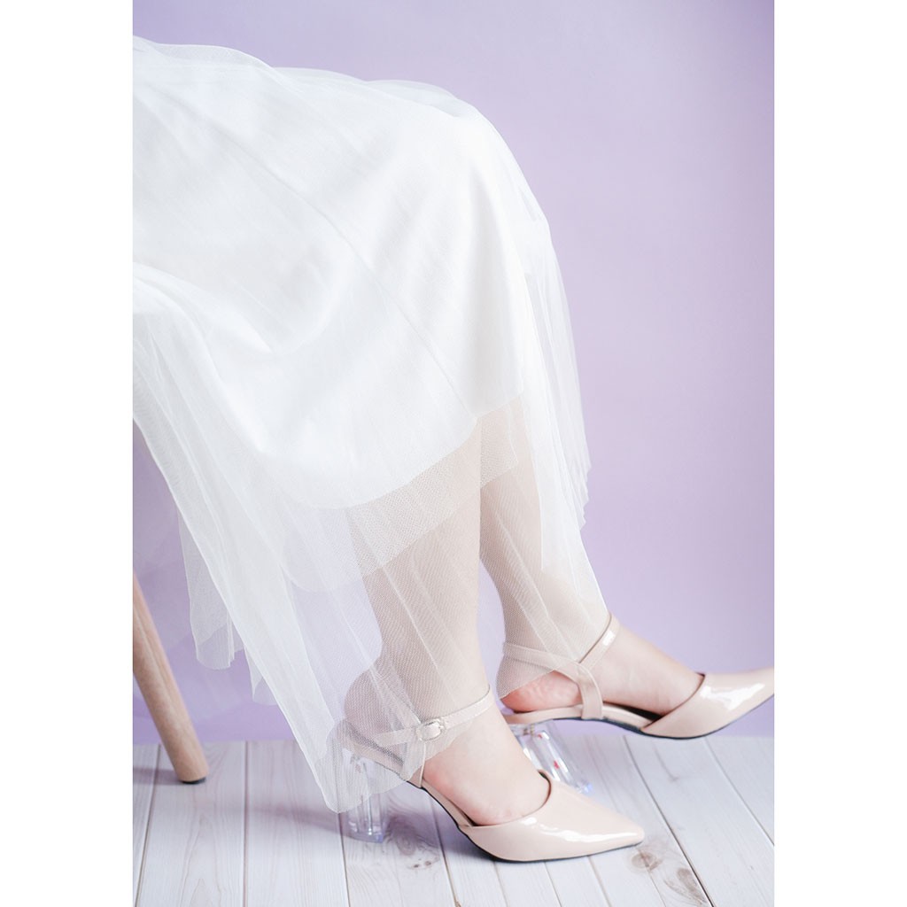 Sandal nữ gót mika hoa trong suốt 9 phân bít mũi da bóng thanh lịch - Màu Đen/Kem - Birnshu Shoes SDNUG.8