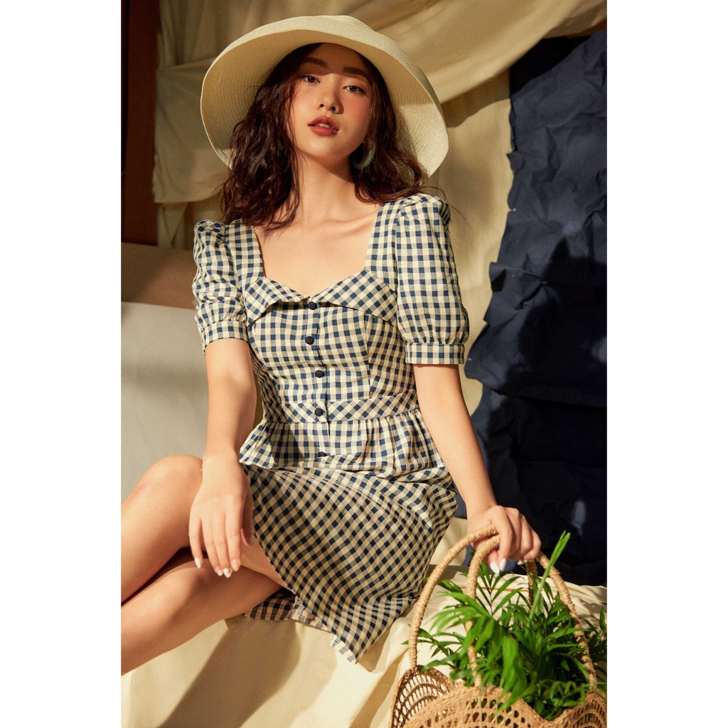 [Mã WABRWA15 giảm 15% đơn 300K] Đầm gingham đen trắng cúp ngực cổ vuông 1VA2017 ADORE DRESS | BigBuy360 - bigbuy360.vn