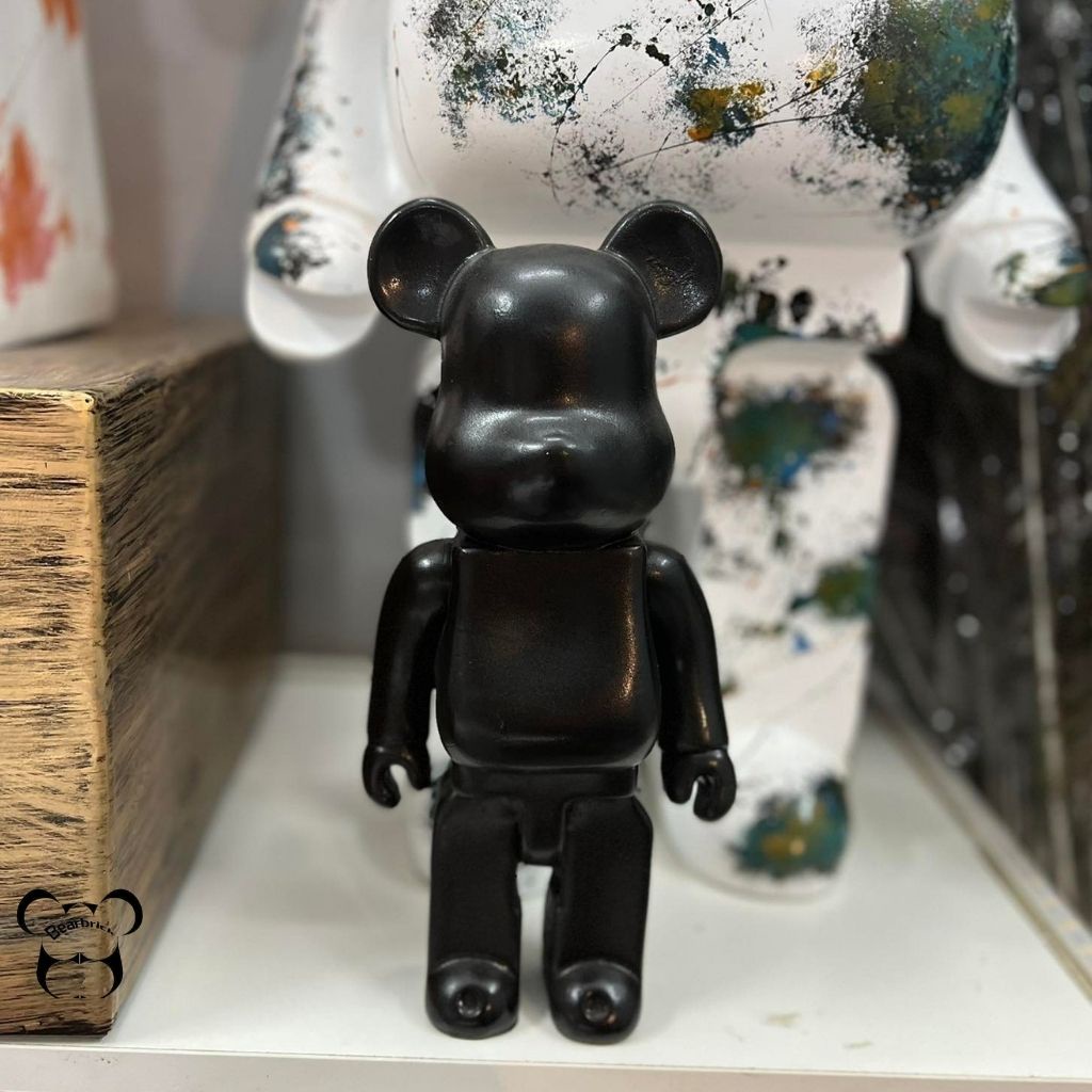 Bearbrick 400, gấu bearbrick 28cm cỡ bé để bàn, mẫu 1 màu trơn - Chin Official Store