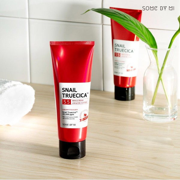 Sữa Rửa Mặt Ốc Sên Tái Tạo Da Snail Truecica 100ML