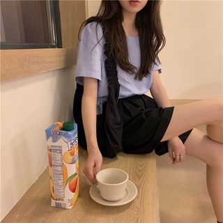 Croptop Cổ Vuông Bó Eo
