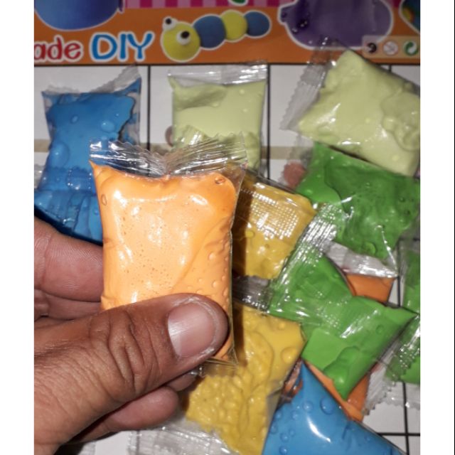 Combo 20 túi đất sét nặn nhiều màu có trọng lượng 200g