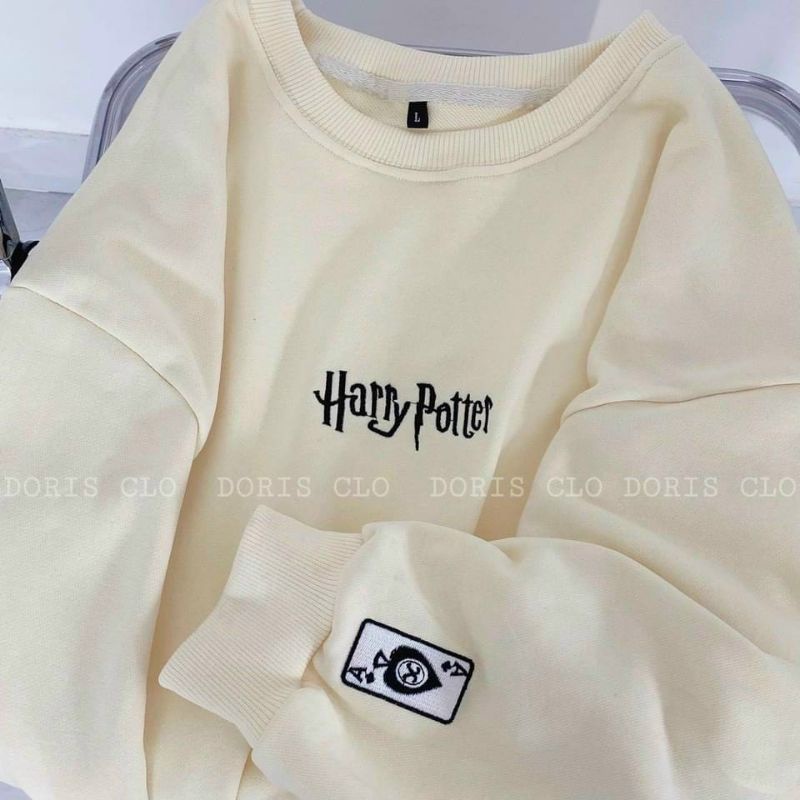 Áo Sweater in Harry Potter thêu lá bài from rộng
