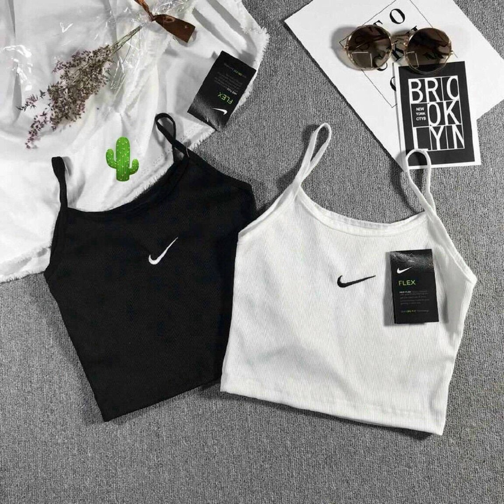 Áo 2 dây croptop thêu hình dấu móc trước ngực cực xinh , chất thun bozip mềm mịn