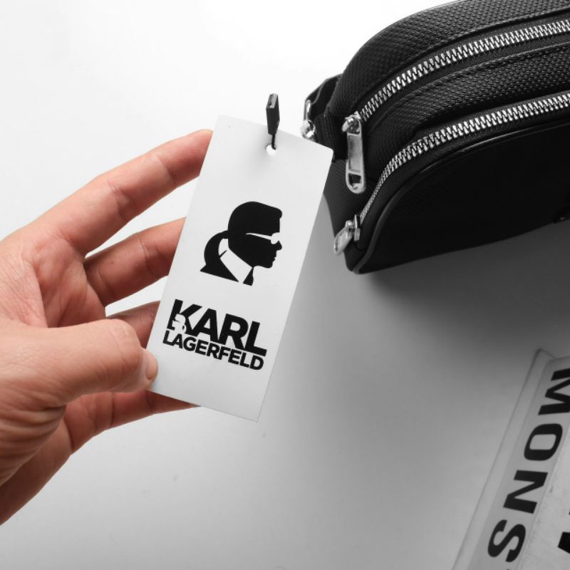 Túi đeo karl mẫu mới giản đơn