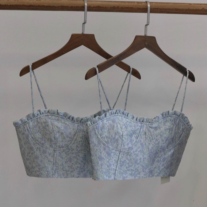 Áo hai dây croptop hoa nhí