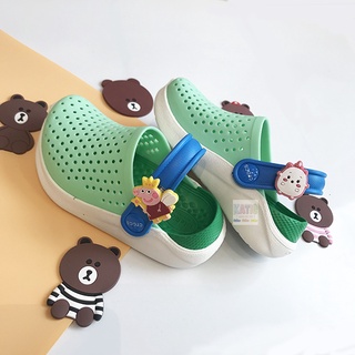 Dép sục trẻ em crocs literide màu xanh lá quai gắn nút