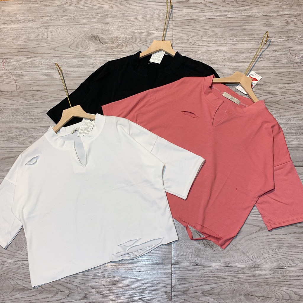 ÁO CROPTOP TRƠN CỔ V RÁCH BASIC