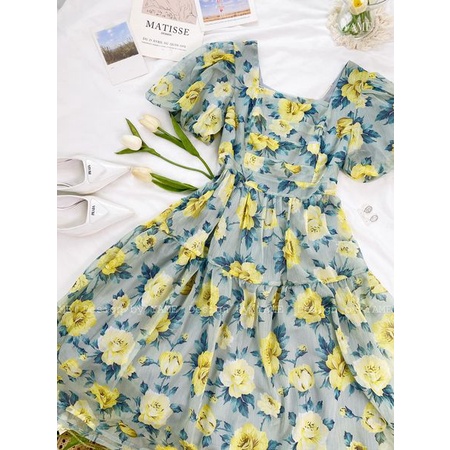 Váy đầm hoa nữ ngắn tay dáng dài màu xanh lá cổ vuông nhún ngực chất voan tơ lót lụa Sunny YAME