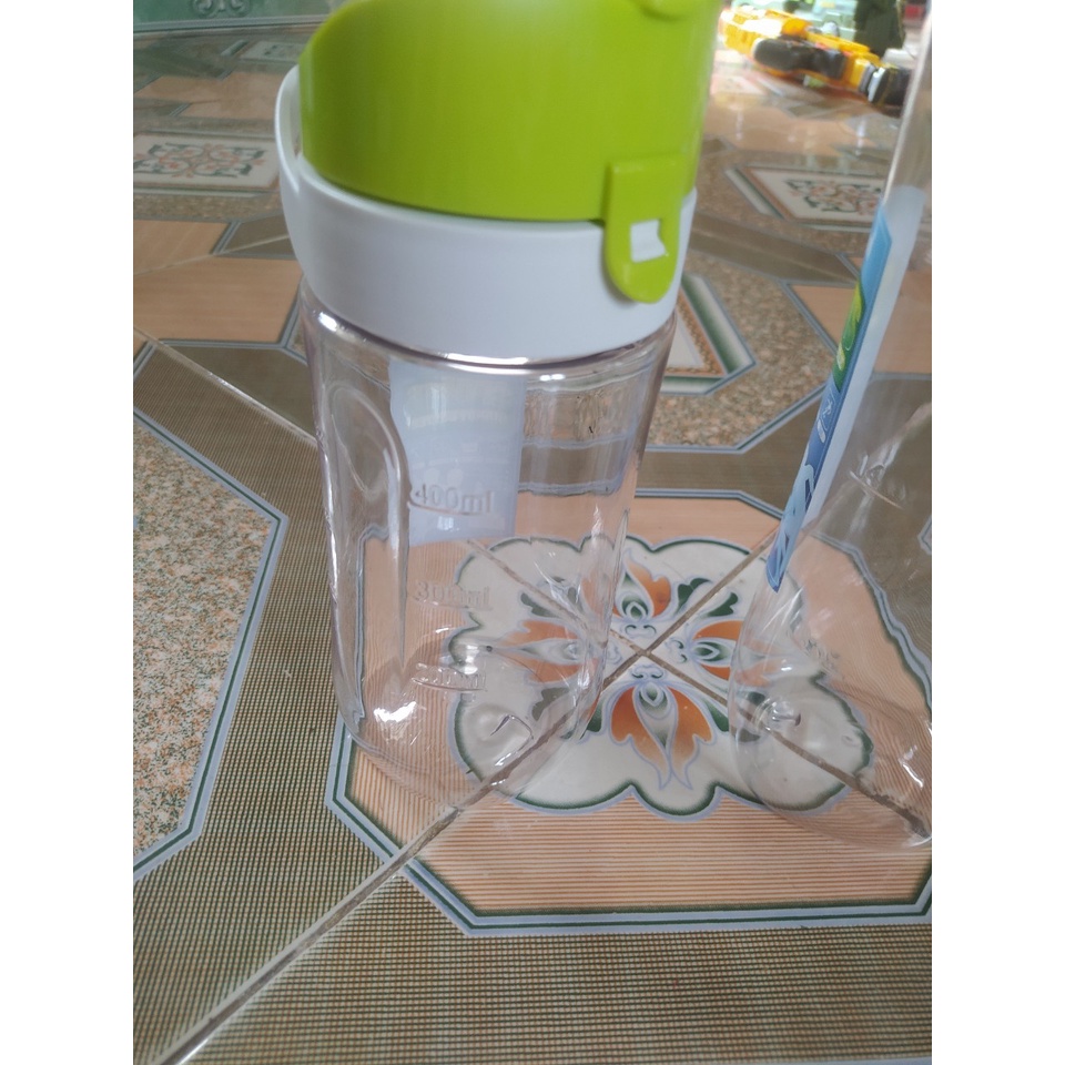 Bình nước  tập thể thao Sport hàng tách máy ép SAVTM