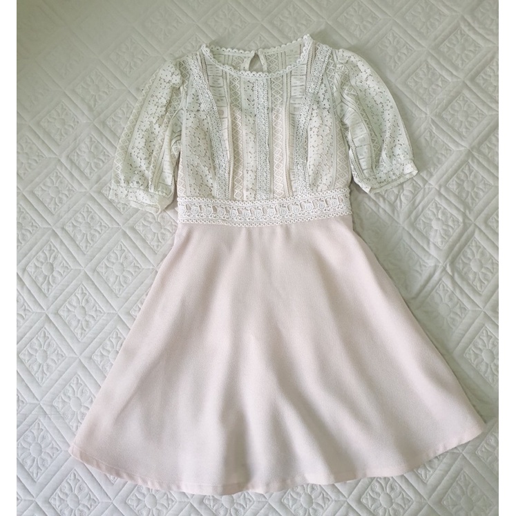 ĐẦM HIỆU Boutique size S thanh lý