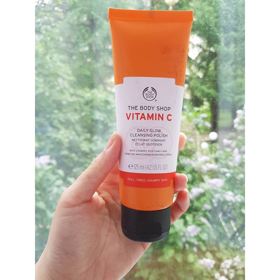 The Body Shop Vitamin C Facial Cleansing Polish