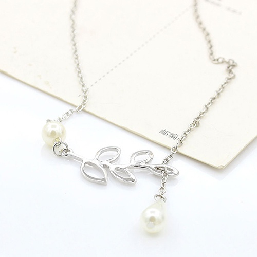 Vòng Cổ Choker Mặt Hình Cành Lá Đính Ngọc Trai Nhân Tạo Thời Trang Cho Nữ