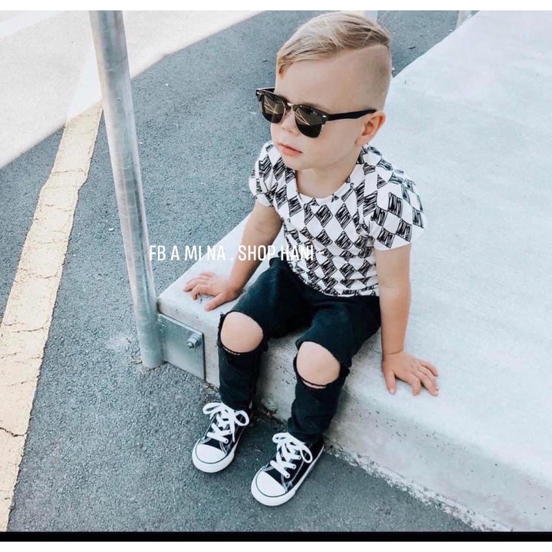 Kính chống uv cho bé 2-4y