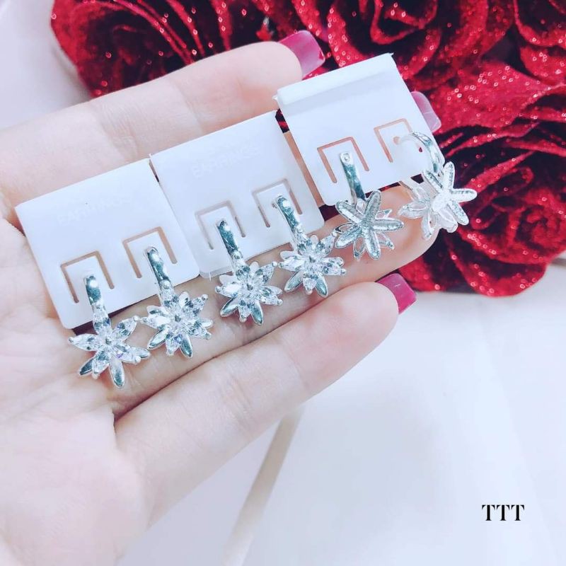 BÔNG TAI HOA ĐÁ BẠC DẠNG BẤM CỰC XINH