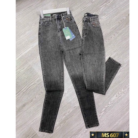 .8 MẪU Quần JEAN Nữ Lưng Cao chuần shop VNXK bao đẹp chất lượng ,bó co giãn vải dày mịn( đổi trả nếu không ưng)