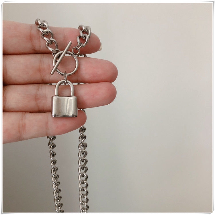 Dây Chuyền Mặt Hình Ổ Khóa Bằng Thép Titan Phong Cách Hiphop