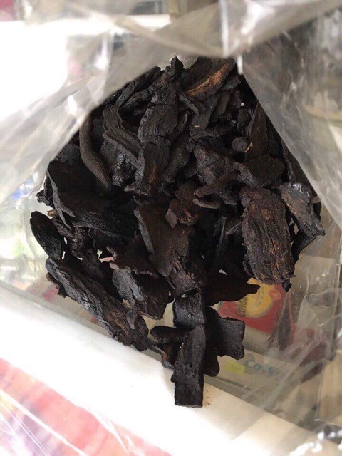 Hà thủ ô nguyên miếng 1kg