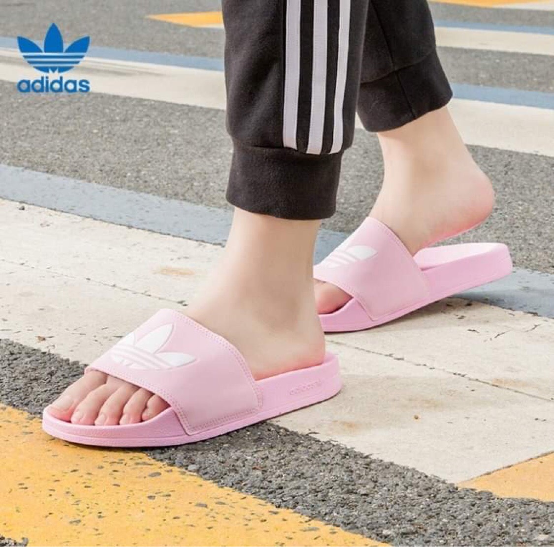 (HÀNG XUẤT XỊN) Dép das hồng nhạt Adilette Slides Lite Pink Women Made in Italy full box tem tag code