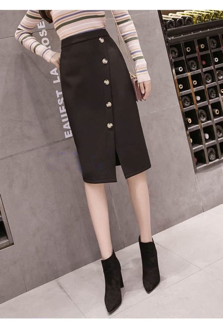 Chân váy bút chì năm nút | BigBuy360 - bigbuy360.vn