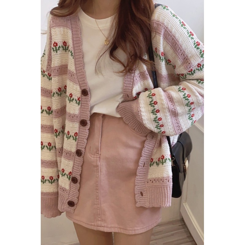 áo len nữ khoác ngoài đính cúc siêu yêu