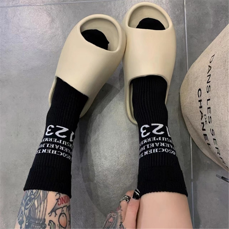 Xixi Tất Cotton Hoạ Tiết Chữ Và Số Thời Trang Cho Nữ