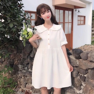 Đầm babydoll trắng cổ bèo tay lửng