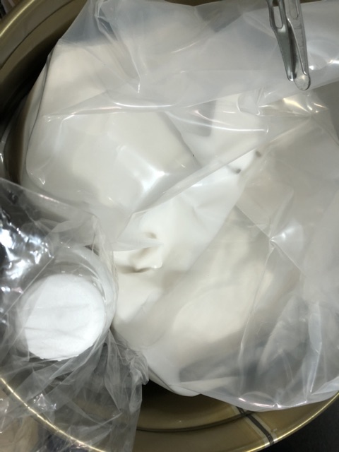 Thùng silicone trắng RTV 828 làm khuôn 25kg