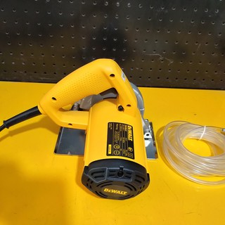 Máy cắt gạch Dewalt DW862 1270W