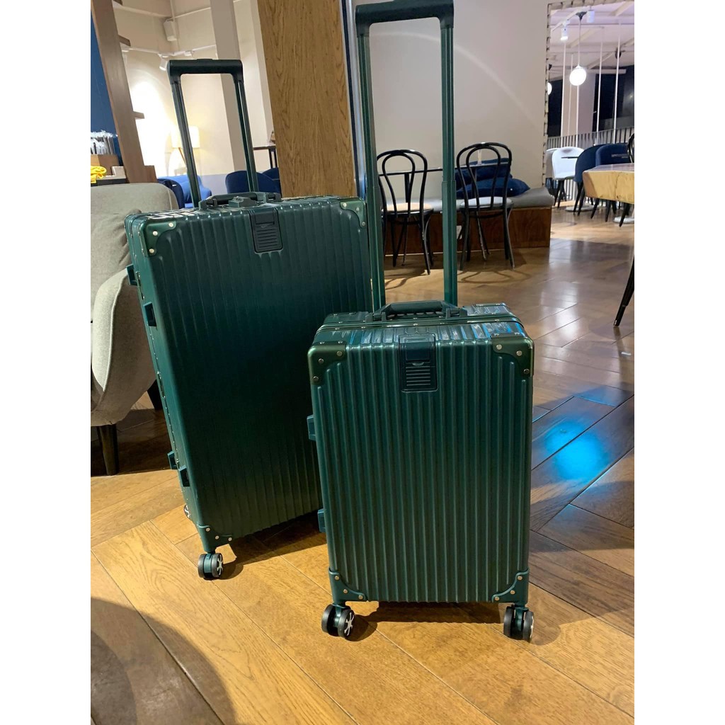 vali rimowa size 20