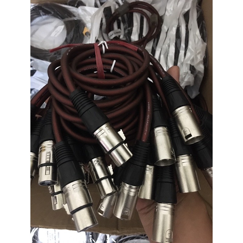 Dây canon hai đầu đực - cái cho bộ vang, nâng tiếng.