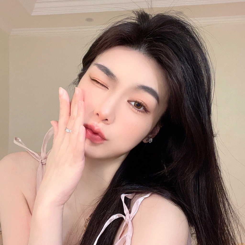 Khuyên Tai Nam Châm Đơn Giản Cá Tính