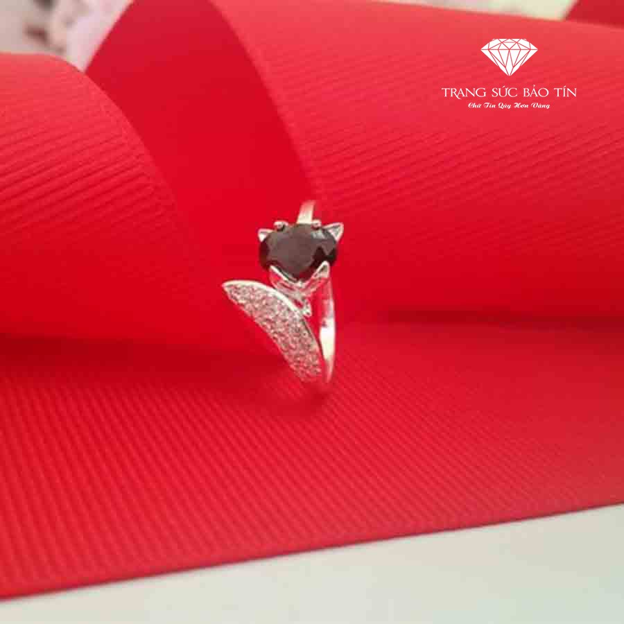 Nhẫn Bạc Nữ Màu Đen Bảo Tín